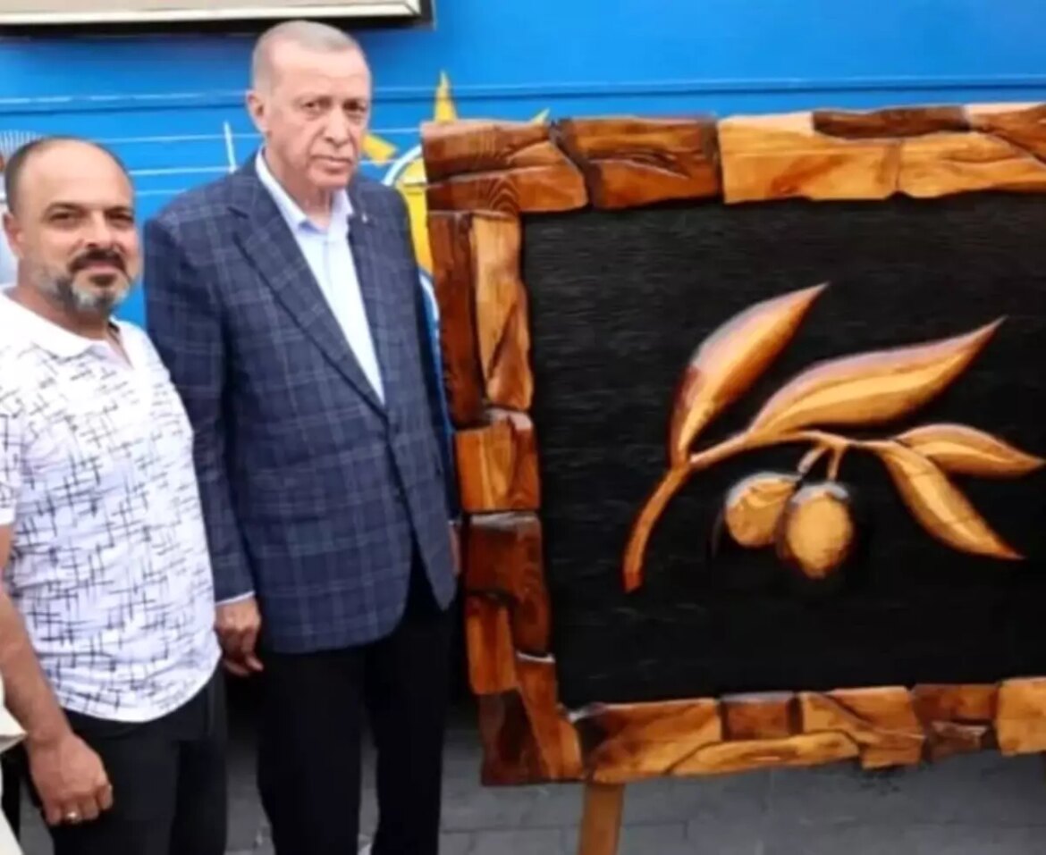 aydinda-ahsap-oyma-ustasinin-yapitlari-makam-odalarini-susluyor-hixelLXg.jpg