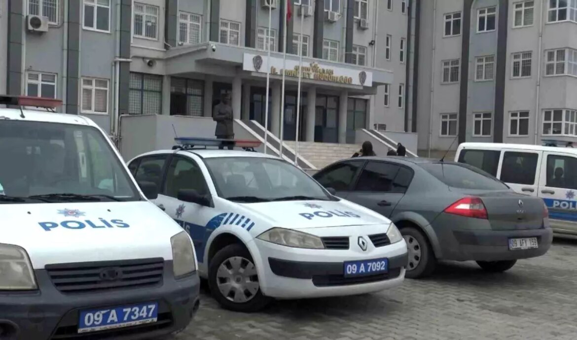 aydinda-deasa-yonelik-teror-operasyonu-10-gozalti-GfOAZgdT.jpg