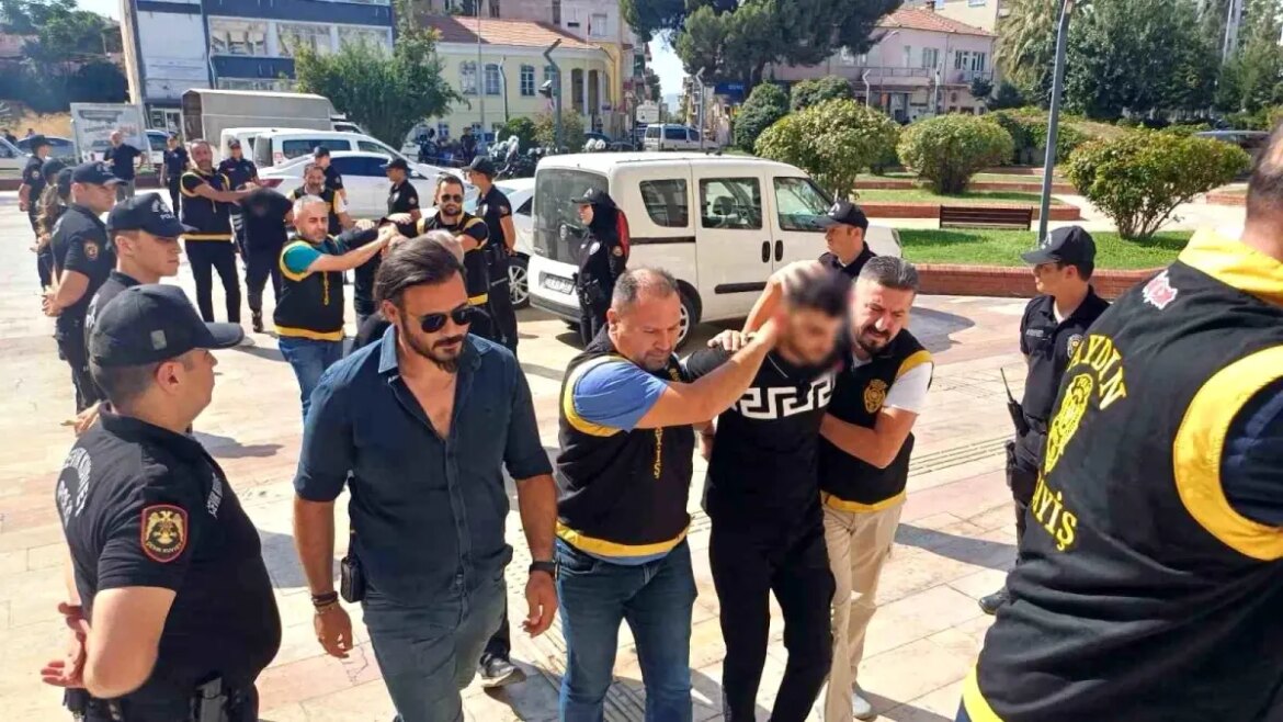 efelerdeki-spor-salonu-kursunlandi-4-kuskulu-adliyeye-sevk-edildi-JKMrvxGf.jpg