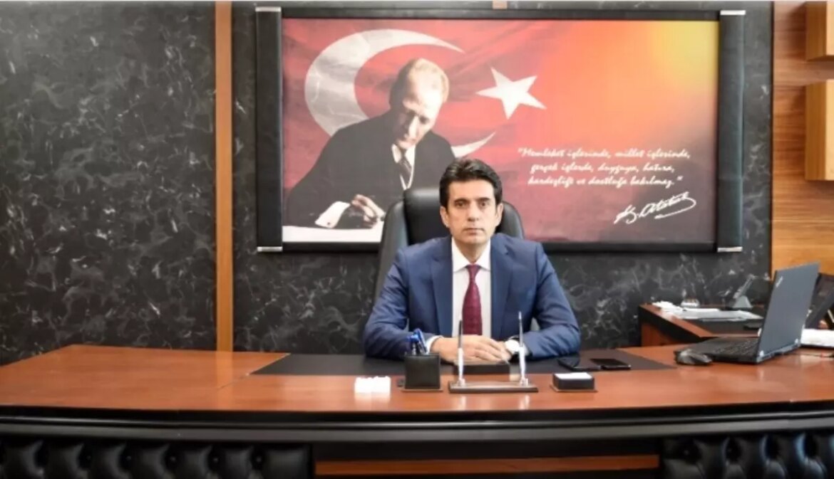 yeni-balikesir-vilayet-emniyet-muduru-kim-oldu-balikesir-vilayet-emniyet-muduru-sukru-yaman-kimdir-vndLfTbe.jpg